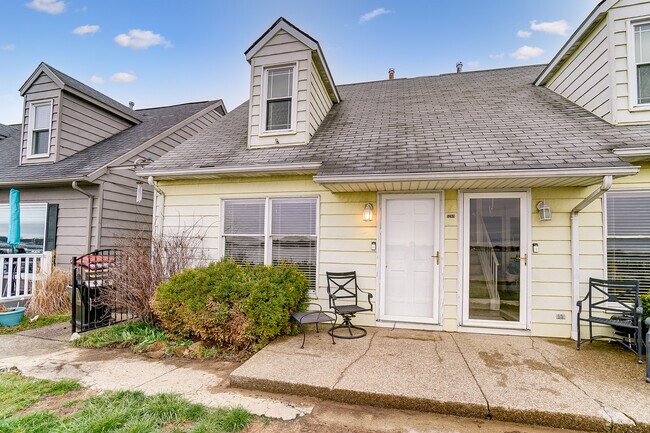 Front of Duplex - Owner resides in Unit A - 5269 N Bank Rd