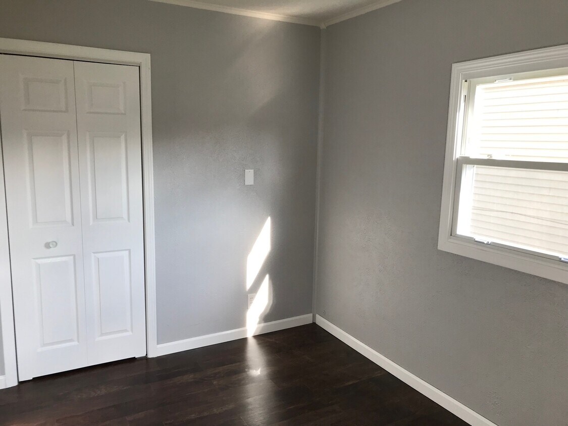 Bedroom #2 - 212 Luelde St