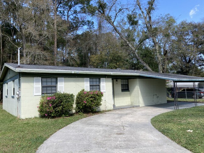 Building Photo - Ready charming 3Bd/2Ba Home on the Westsid...