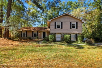 Building Photo - 1805 Highpoint Rd