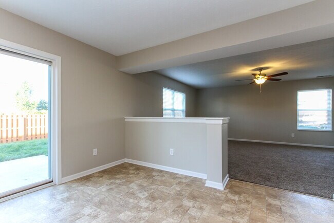 Building Photo - 11156 Dark Star Ln