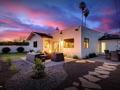 Photo - 4835 E Piccadilly Rd House