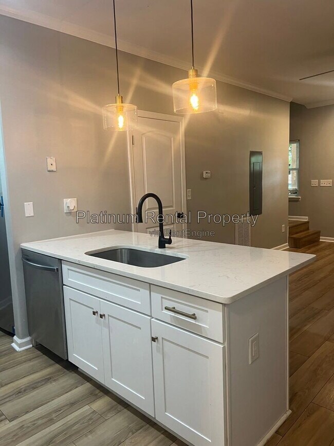 Foto del edificio - 223 Fletcher St SW