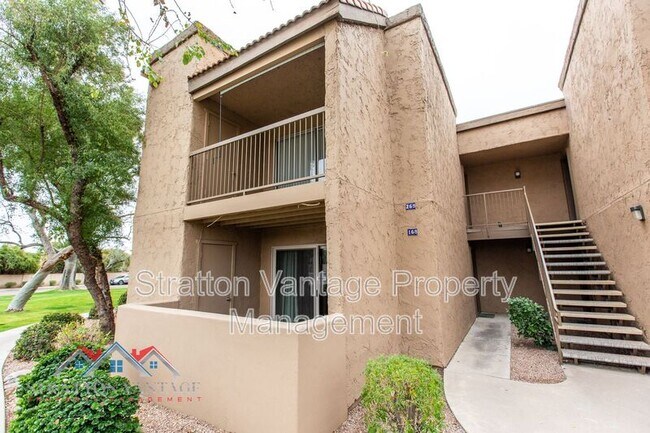 Foto del edificio - 8260 E Arabian Trail