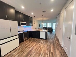 Building Photo - 10229 NW 64th Terrace