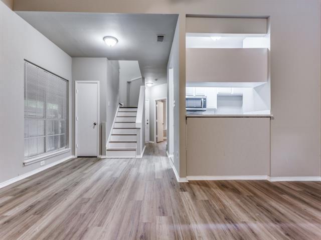 Foto del edificio - 3935 Pickett Pl Dr