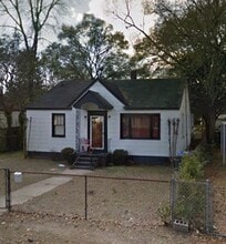 Building Photo - 3767 Walnut St