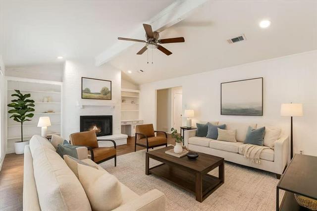 Foto principal - 314 N Wood Dr