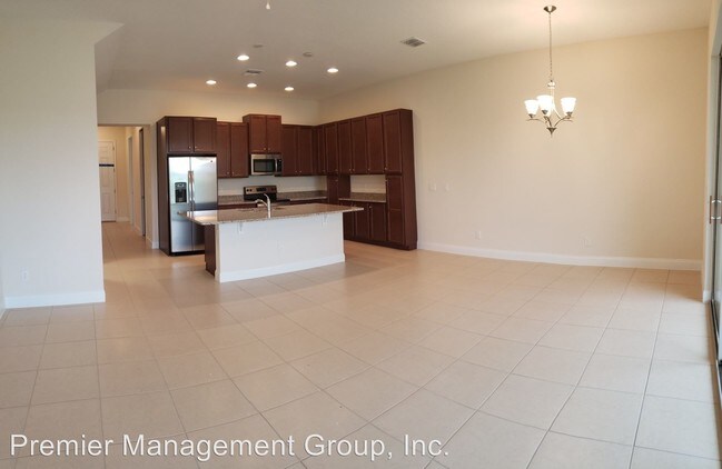 Building Photo - 114 Captiva Dr