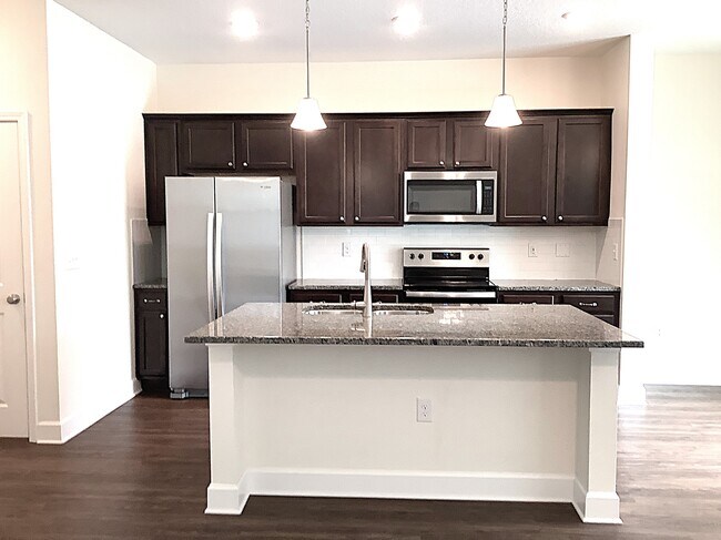 Building Photo - 4513 Reisswood Loop