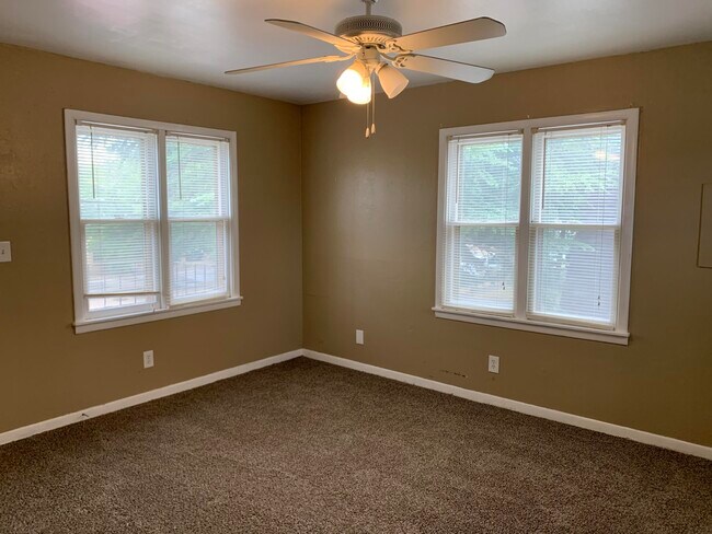 Foto del edificio - 2629 22nd St