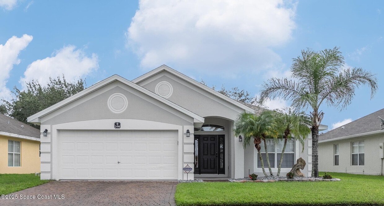 Foto principal - 2410 Bridgeport Cir