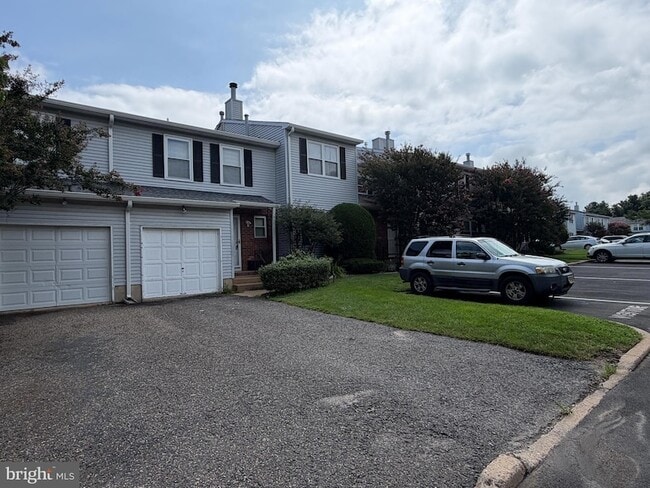 Building Photo - 99 Brookview Cir
