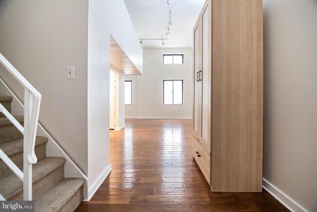 Foto del edificio - 1035 Spruce St
