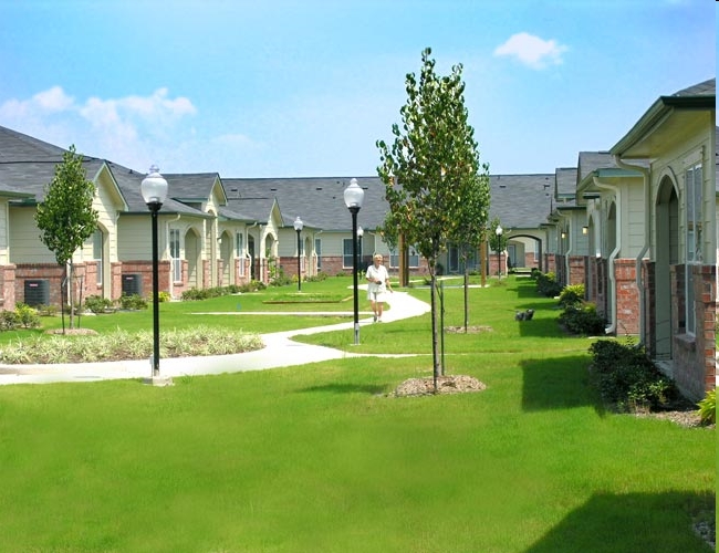 Foto principal - Maplewood Crossing Apartments