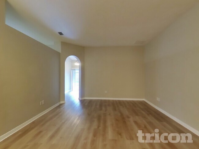 Foto del edificio - 4401 Reynolds Ridge Ct