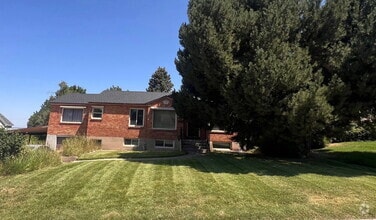 Building Photo - 1446 36th St