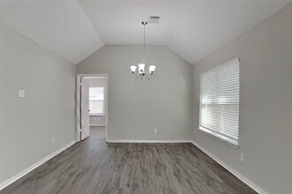 Building Photo - 12822 Careywood Dr