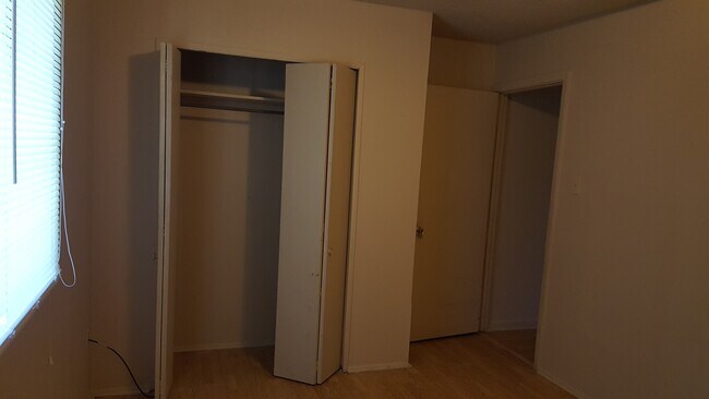 Foto del edificio - 3012 Gaines St