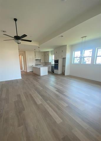 Foto del edificio - 2522 Runhappy Ct