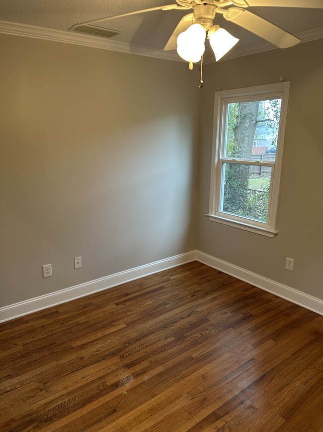 Building Photo - 272 Buena Vista Ct