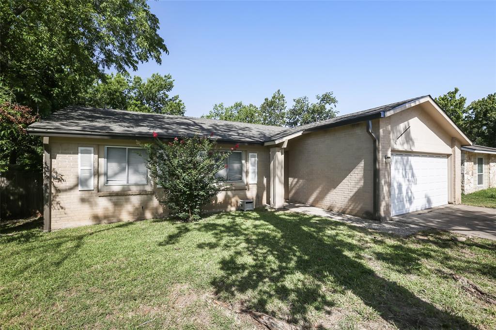 Foto principal - 10503 School House Ln
