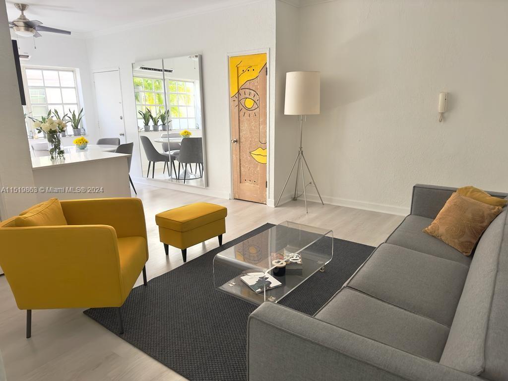 Foto principal - 836 10th St