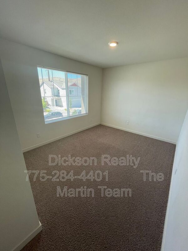 Foto del edificio - 8839 Wolf Moon Dr