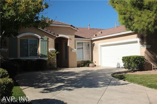 Building Photo - 4 br, 3 bath House - 1369 Minuet St