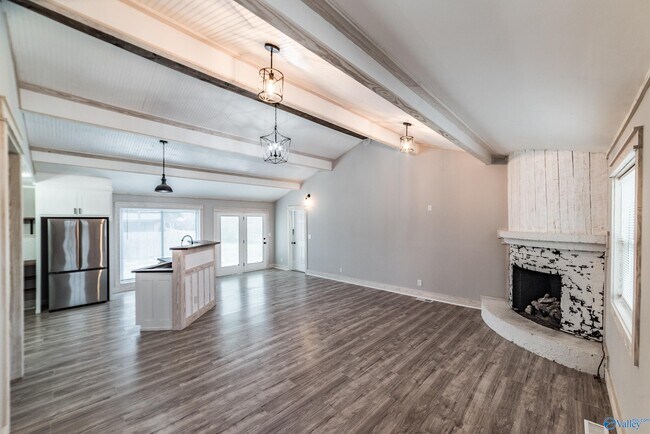 Foto del edificio - 8303 Bailey Cove Rd SE
