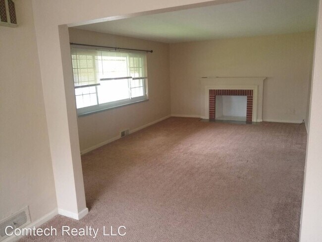 Building Photo - 2 br, 1 bath House - 4112 LeFevre Drive