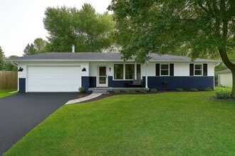 Building Photo - 5519 Leanne Ln