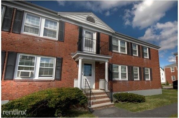 Foto del edificio - 216 Brighton Ave