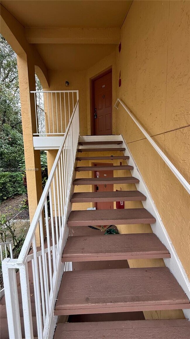 Foto del edificio - 2642 NW 33rd St