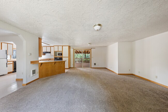 Building Photo - 27775 Jahn Rd