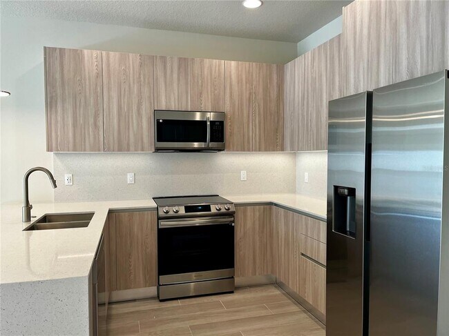 Foto del edificio - 1427 Serendipity Ln