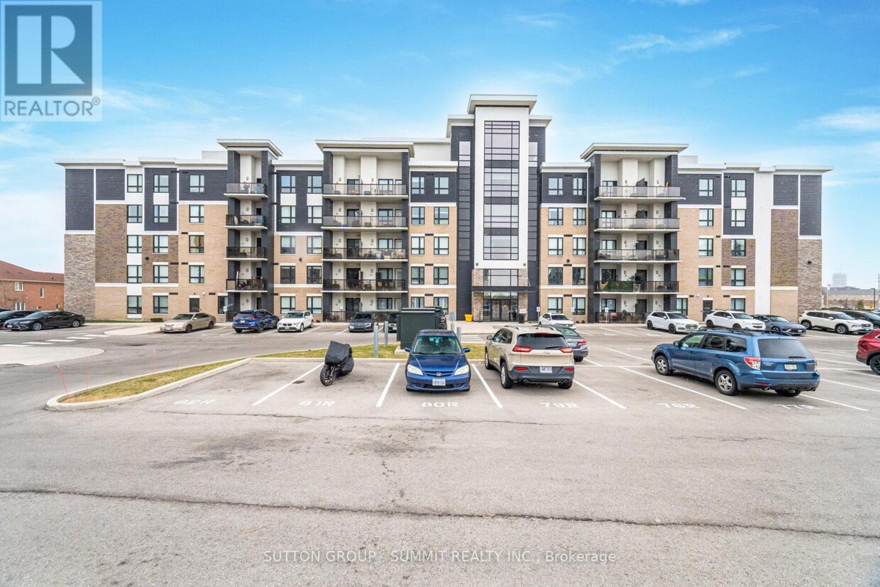 Primary Photo - 650-650 Sauve St