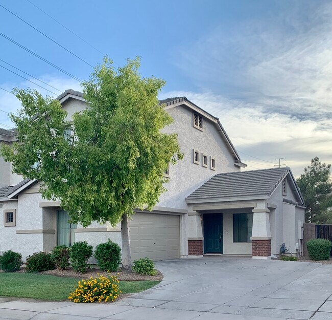 Two car garage - 3970 S Laurel Way Townhome