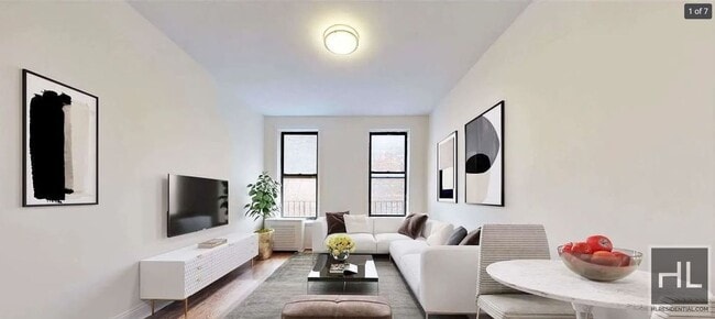 Building Photo - E 55 ST