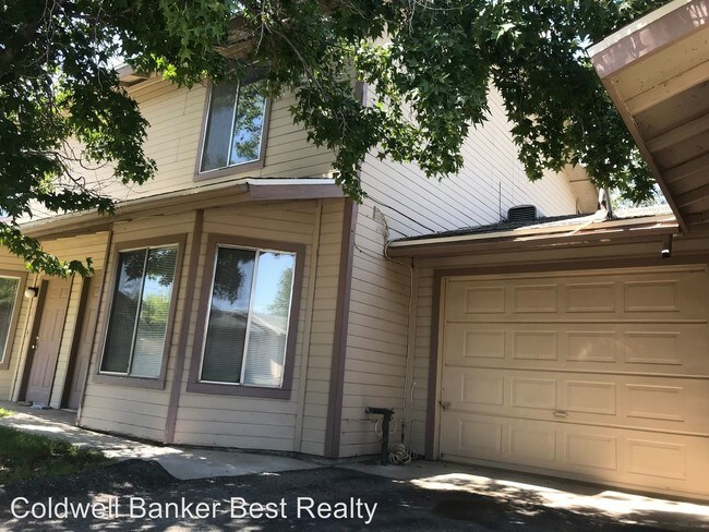 Building Photo - 1400 Cimarron Ct