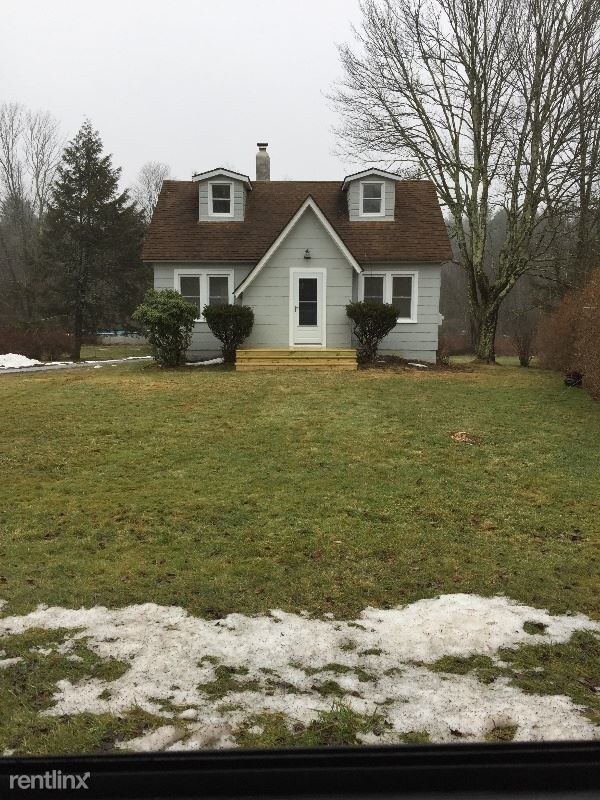 Primary Photo - 3 br, 1 bath House - 114 Coopers Corner Rd