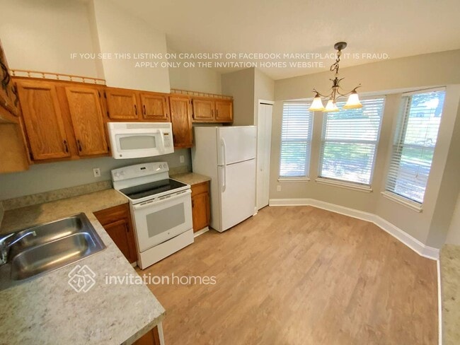Building Photo - 8763 Hammond Forest Dr