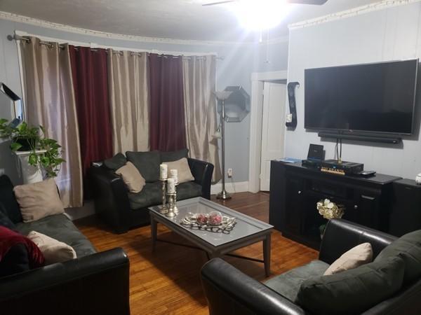 Living Room - 43 Vernon St