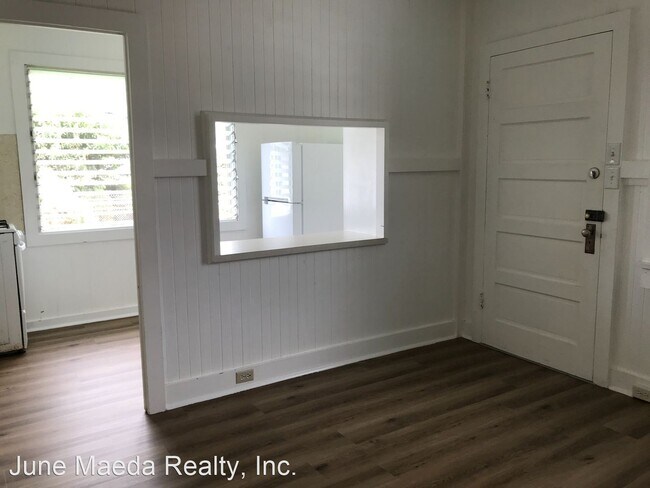 Building Photo - Studio, 1 bath House - 2361B East Manoa Rd