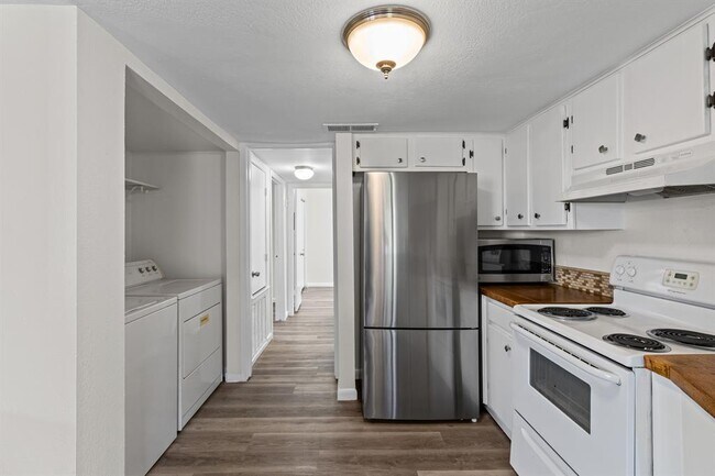 Foto del edificio - 1713 Cinnamon Path