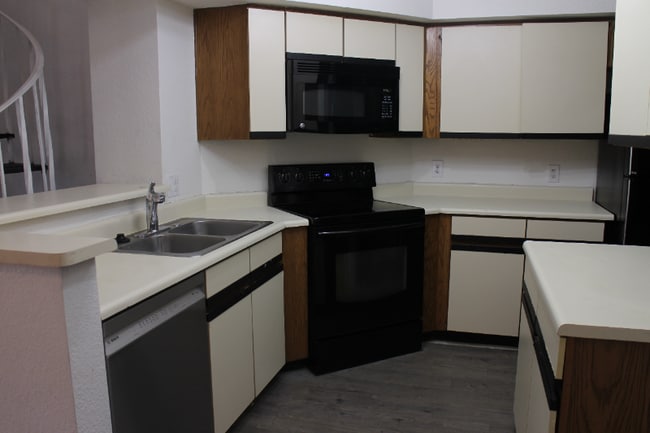 Foto del edificio - 2333 E Southern Ave