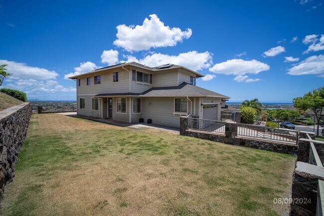 Building Photo - 5 BD/3 BA Home in Kahiwelo At Makakilo wit...