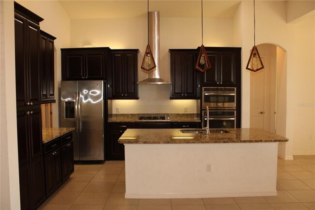 Building Photo - 629 Rosemary Cir