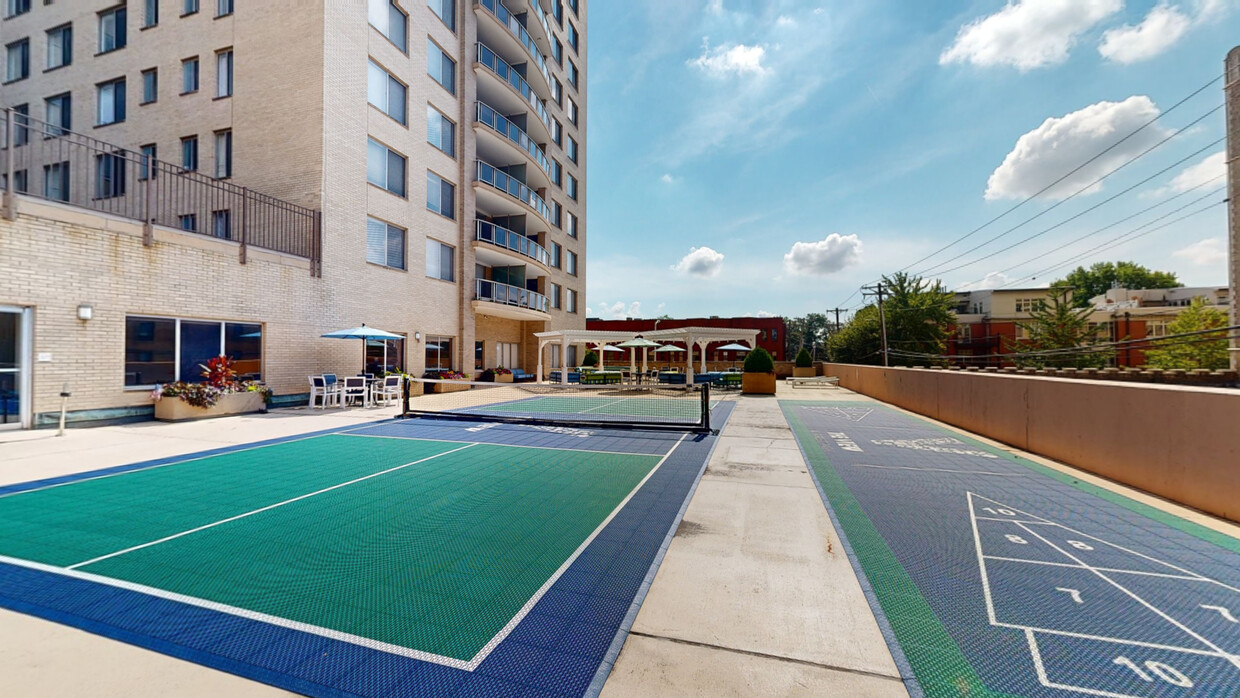 Photo - The View at Forest Park Apartments