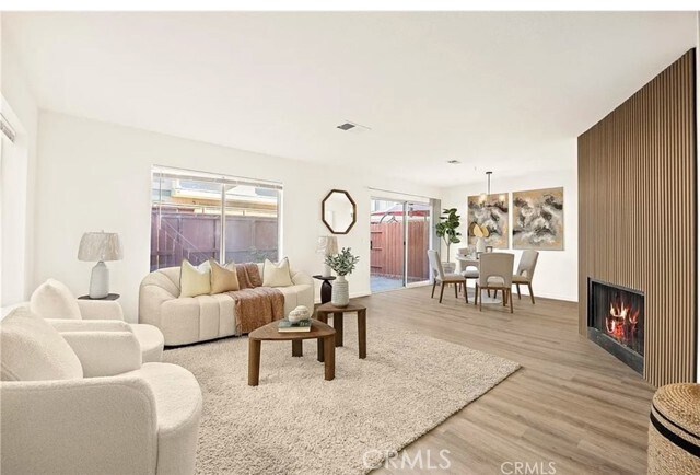 Foto del edificio - 23640 Monument Canyon Dr